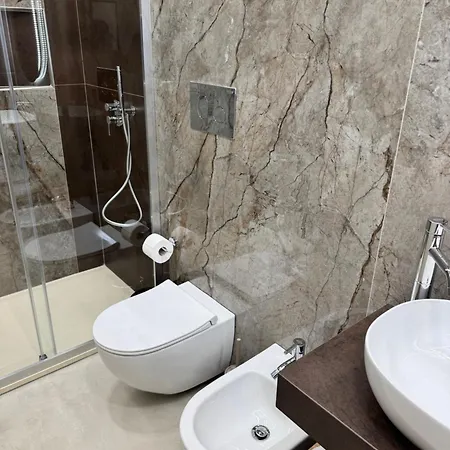 Hermes Luxury Apartment