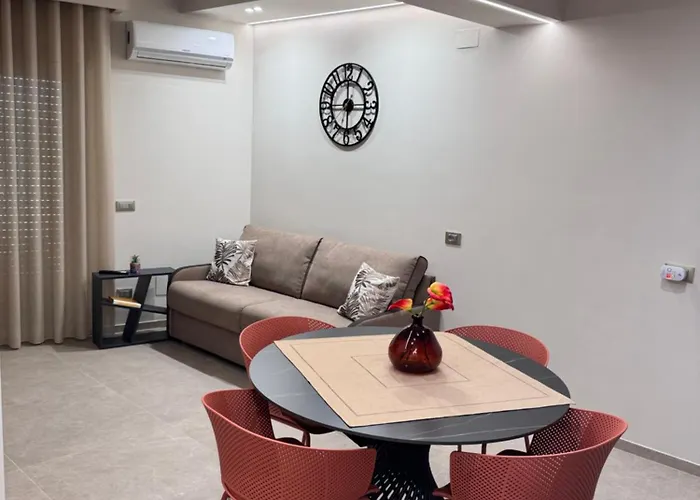 Апартаменты Hermes Luxury